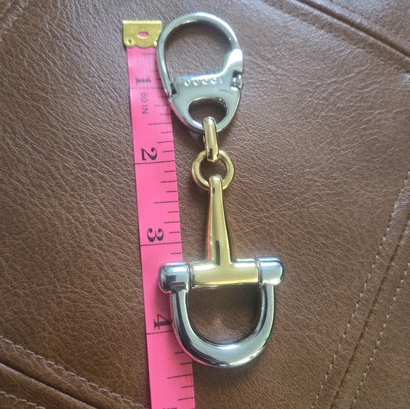 Gucci Horsebit Keychain Bag Charm Accessory Bucklle Clip - Picture 5 of 6